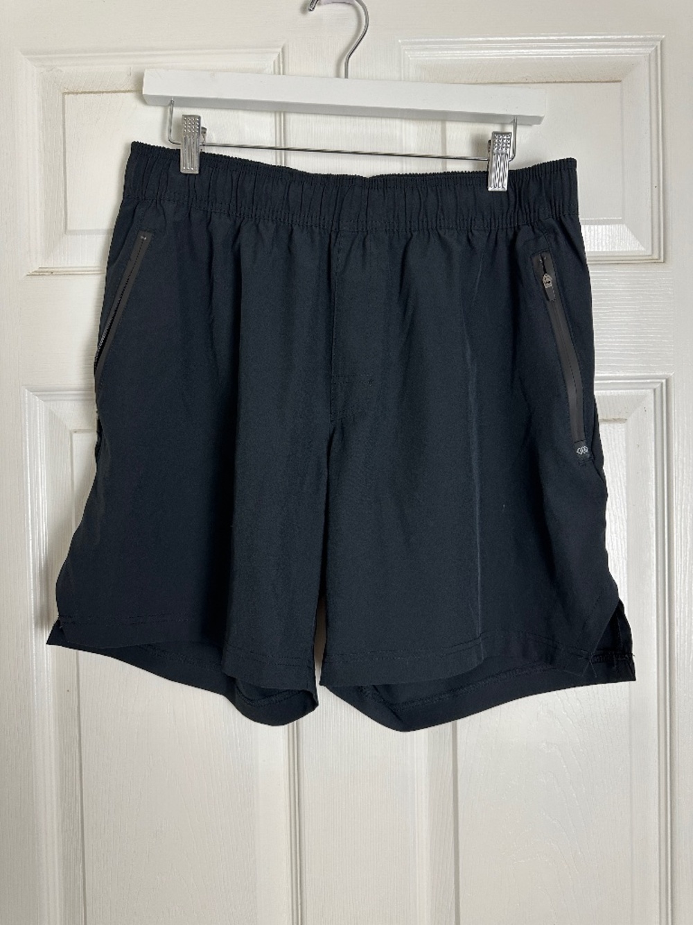 Legend Black Preppy Athletic Athleisure Workout Shorts Men Size L
